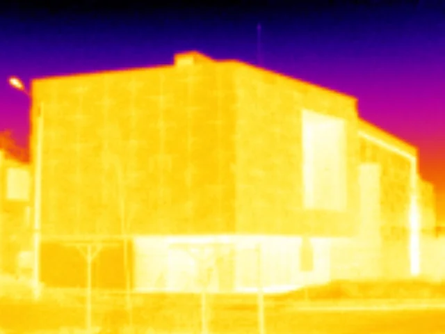 Capteur déperdition thermique 2026 : isolation connectée utile ?