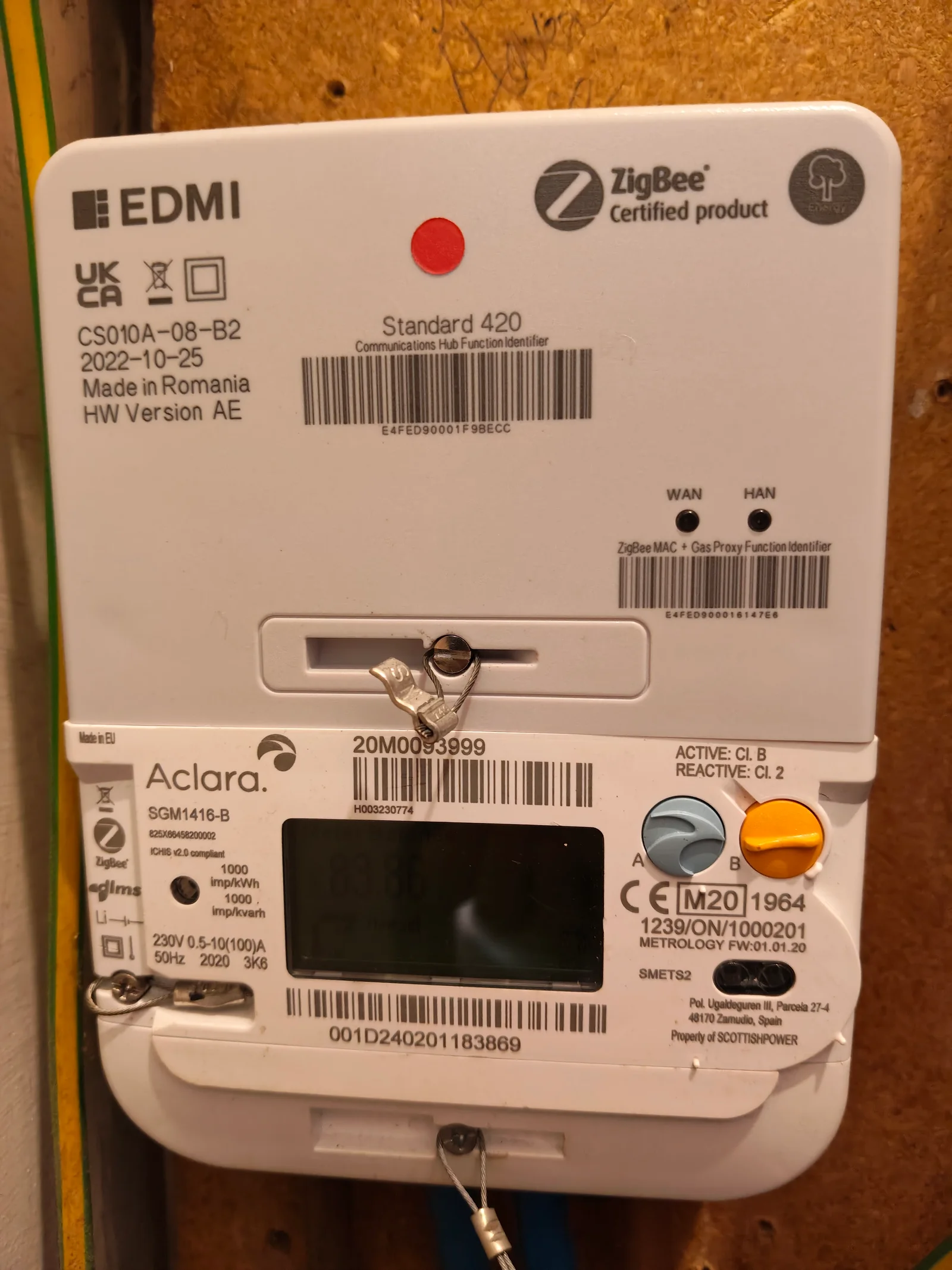 Capteur de suivi de consommation électrique installé au domicile